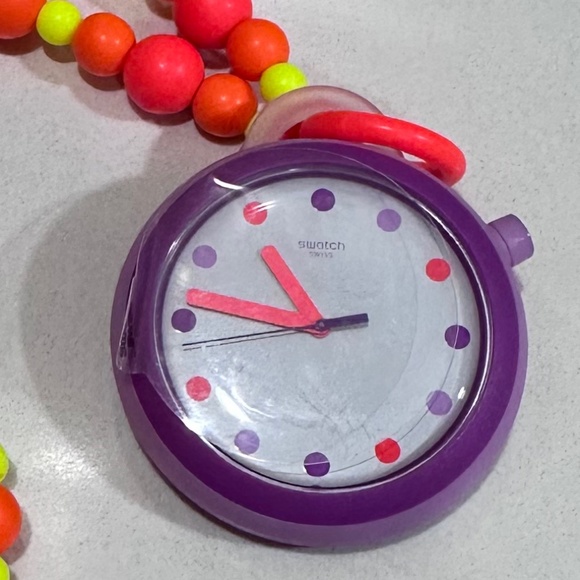SWATCH Popalicious Necklace Watch NIB Rare - Picture 1 of 6